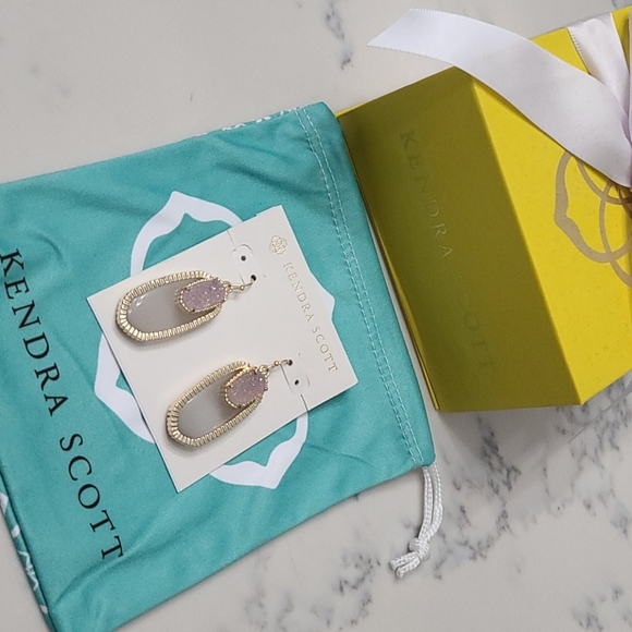 Kendra Scott Iridescent Slate Dayton Earrings - Picture 5 of 11